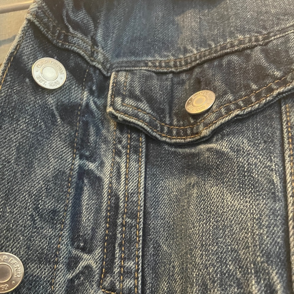 Jean jacket - Picture 2 of 5